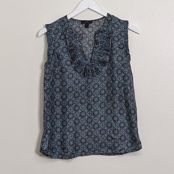 J. Crew Blue Geometric Ruffled 100% Silk Sleeveless Blouse Size 0 - Picture 2 of 8